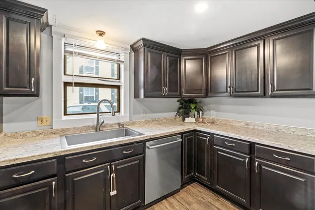 $450,000 | 73 West Main Street, Hillsborough, NH 03244