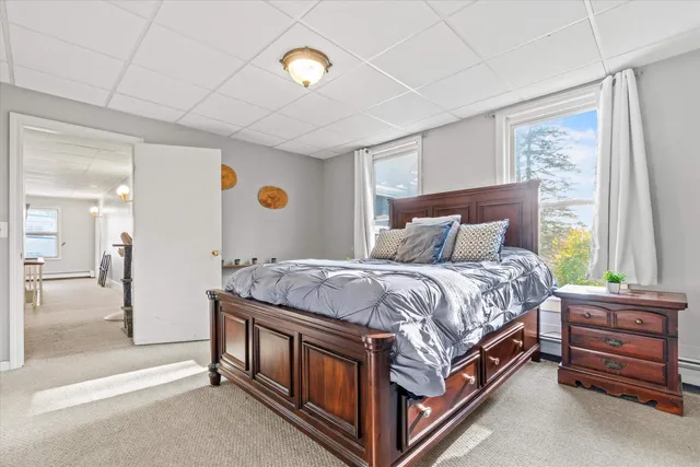 $450,000 | 73 West Main Street, Hillsborough, NH 03244