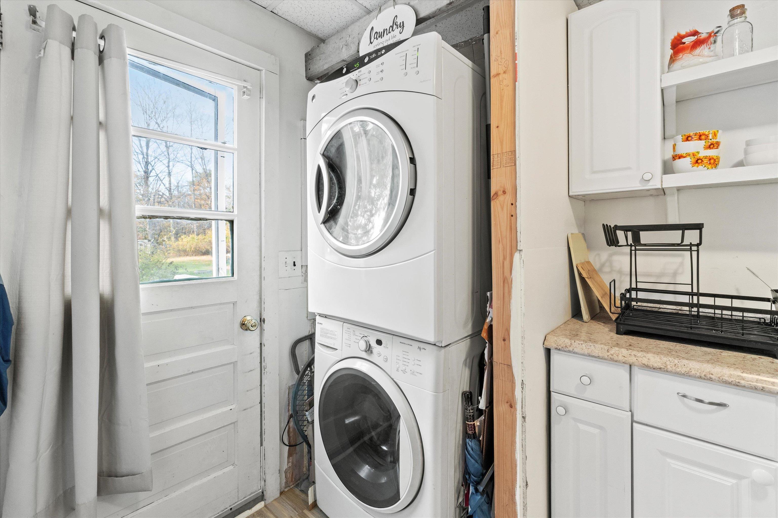 73 West Main Street Hillsborough, NH 03244 - Photo 38 of 60