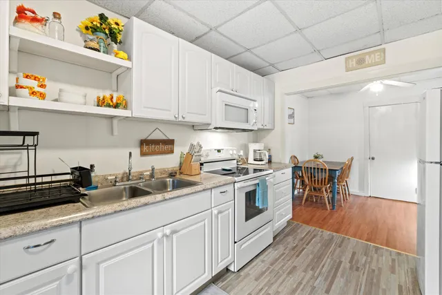 $450,000 | 73 West Main Street, Hillsborough, NH 03244