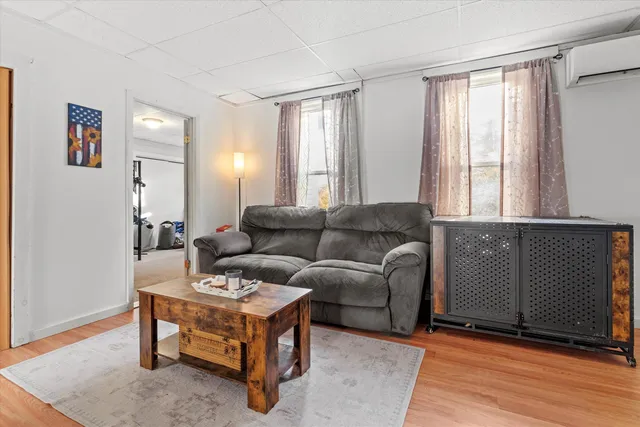 $450,000 | 73 West Main Street, Hillsborough, NH 03244