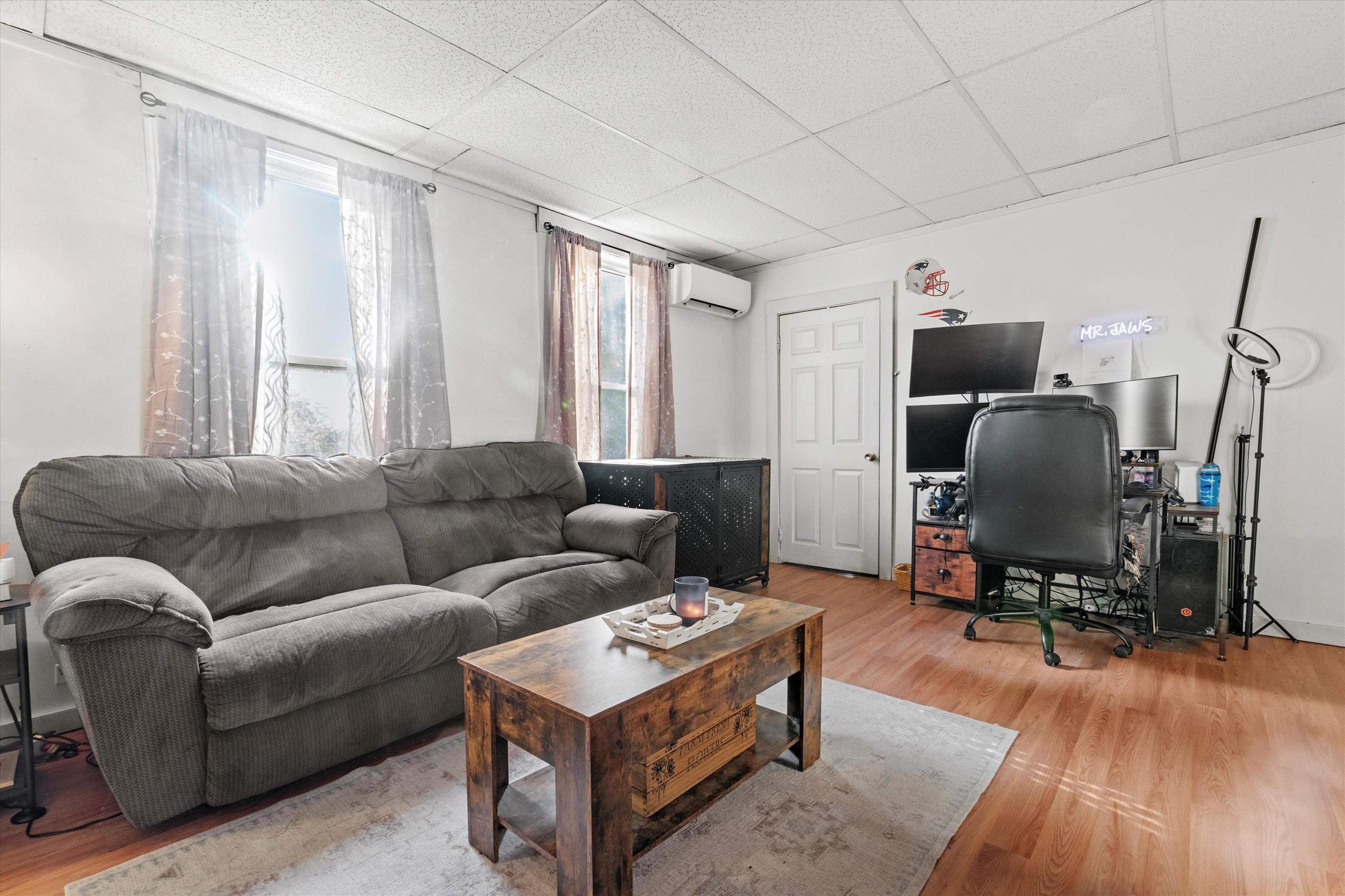 73 West Main Street Hillsborough, NH 03244 - Photo 42 of 60