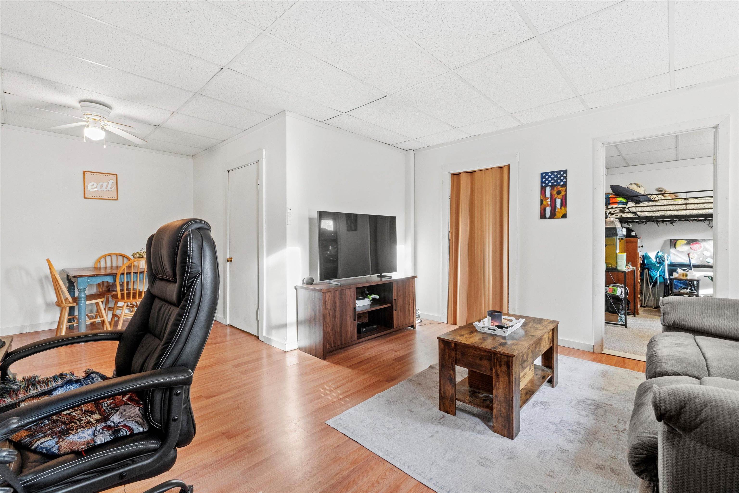 73 West Main Street Hillsborough, NH 03244 - Photo 43 of 60