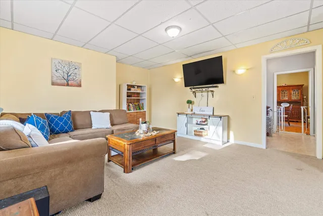 $450,000 | 73 West Main Street, Hillsborough, NH 03244