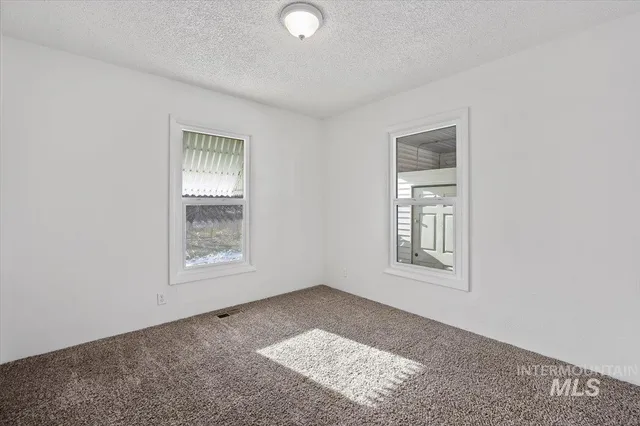 $287,500 | 363 Glacier Drive, Jerome, ID 83338