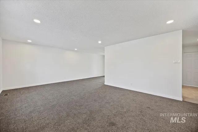 $287,500 | 363 Glacier Drive, Jerome, ID 83338