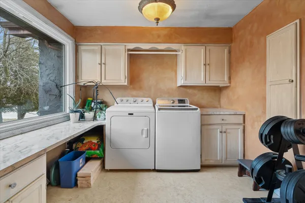 $447,500 | 4804 County Hwy VV, Two Rivers, WI 54241