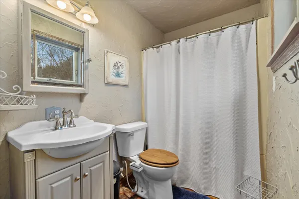 $447,500 | 4804 County Hwy VV, Two Rivers, WI 54241