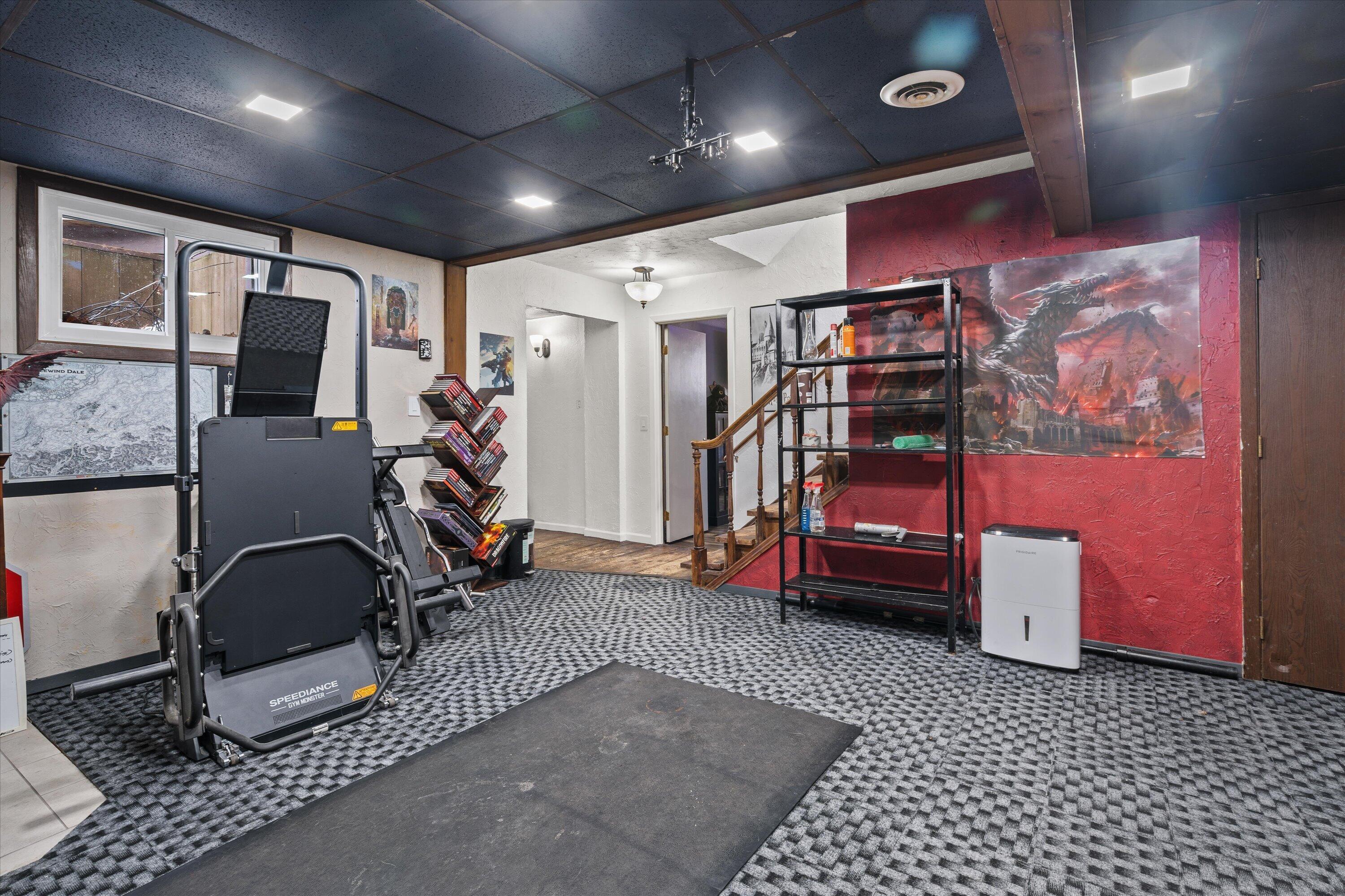 4804 County Hwy VV Two Rivers, WI 54241 - Photo 23 of 60 LL living room