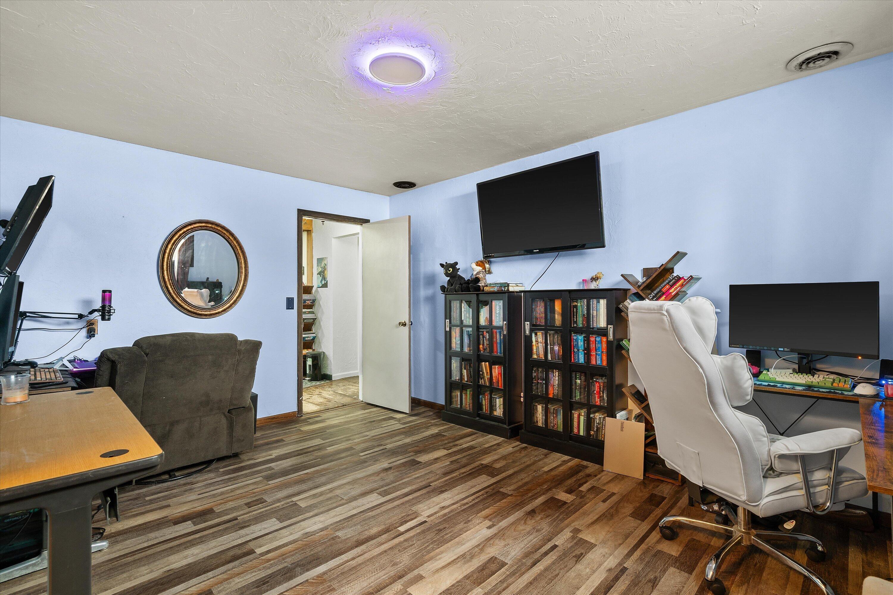 4804 County Hwy VV Two Rivers, WI 54241 - Photo 25 of 60 LL flex room-endless possibilities