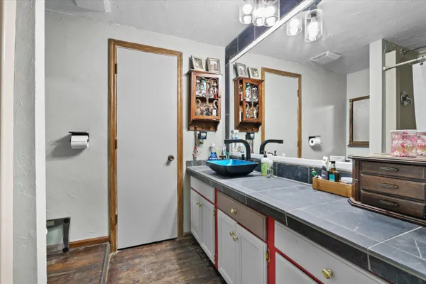 $447,500 | 4804 County Hwy VV, Two Rivers, WI 54241