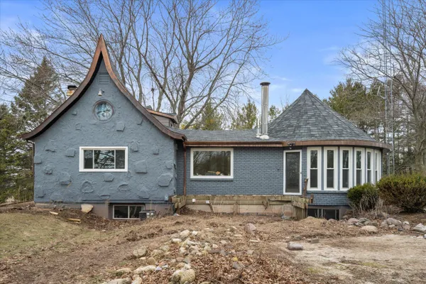 $447,500 | 4804 County Hwy VV, Two Rivers, WI 54241