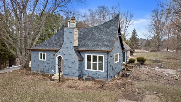 $447,500 | 4804 County Hwy VV, Two Rivers, WI 54241