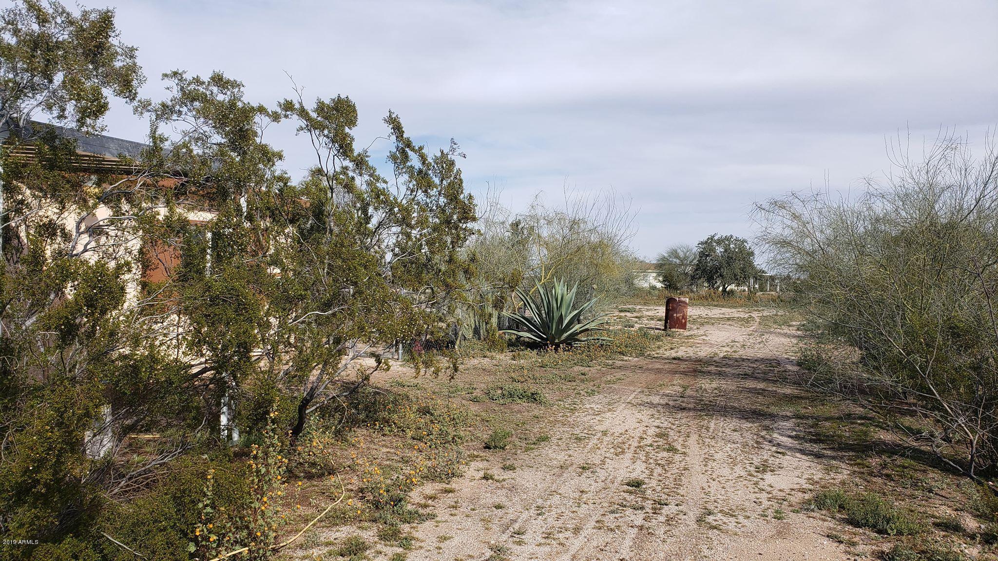 3413 North Ralston Road Maricopa, AZ 85139 - Photo 7 of 15 South side of home