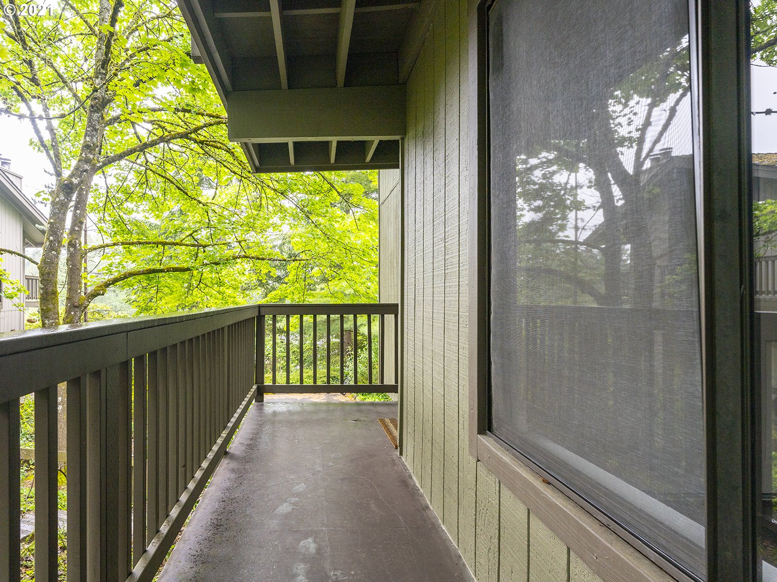 7734 Southwest Barnes Road Portland, OR 97225 - Photo 20 of 22 Gallery Image 20