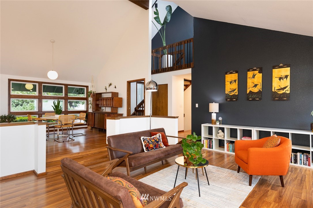 3010 Ridgeview Drive Northeast Bremerton, WA 98310 - Photo 2 of 39 Gallery Image 2