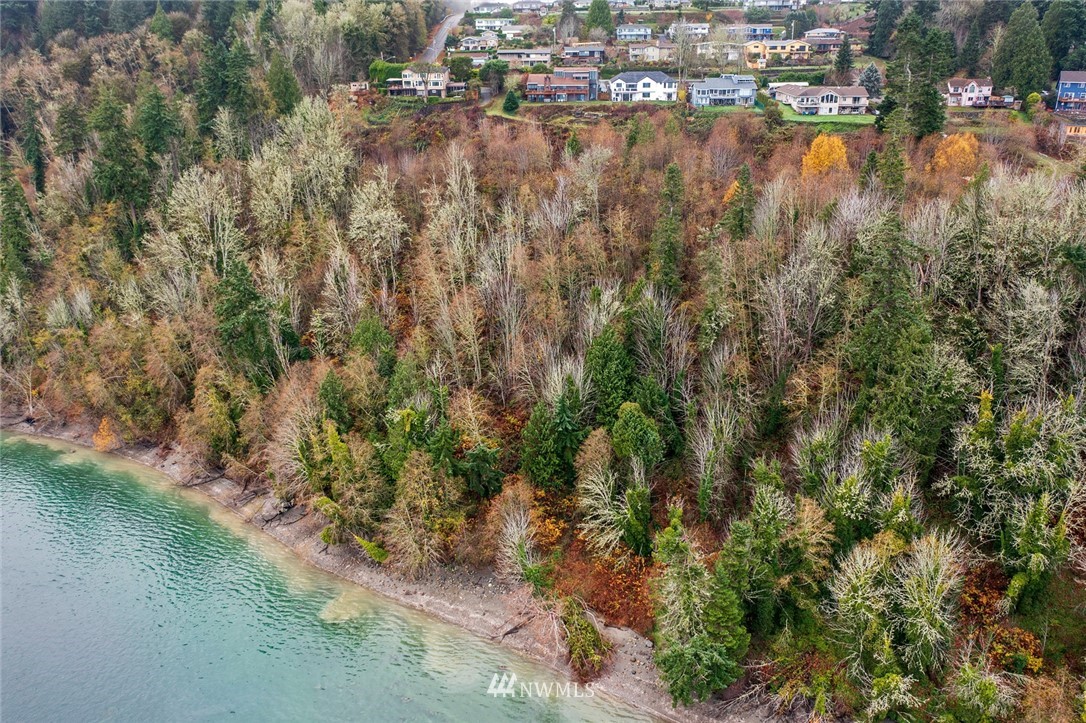 3010 Ridgeview Drive Northeast Bremerton, WA 98310 - Photo 36 of 39 Gallery Image 36