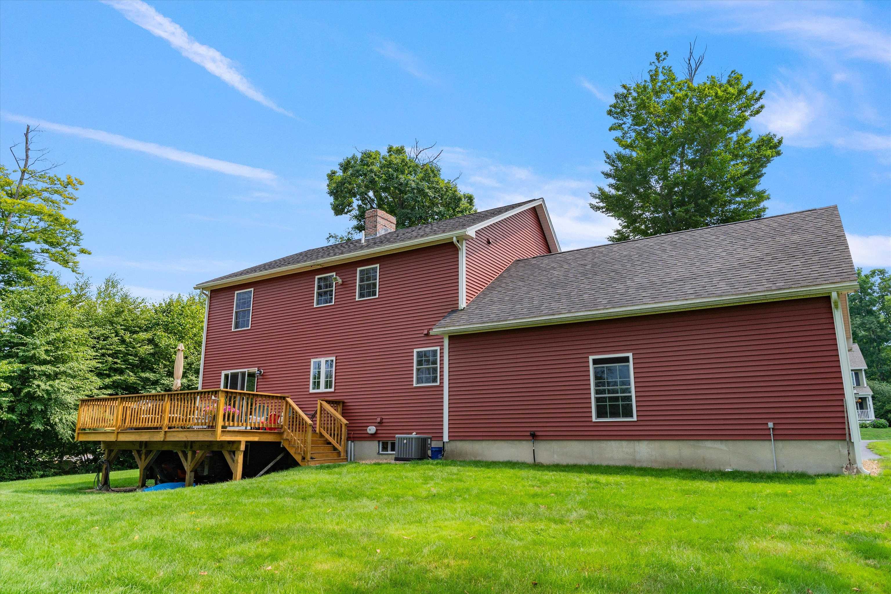 80 Bloomfield Road Deerfield, NH 03037 - Photo 26 of 38