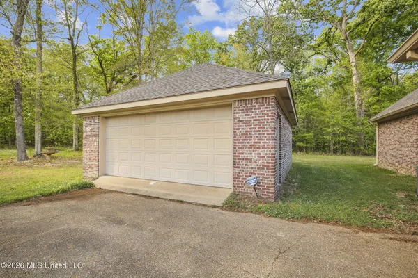 $499,900 | 476 Wimbledon Drive, Brandon, MS 39047