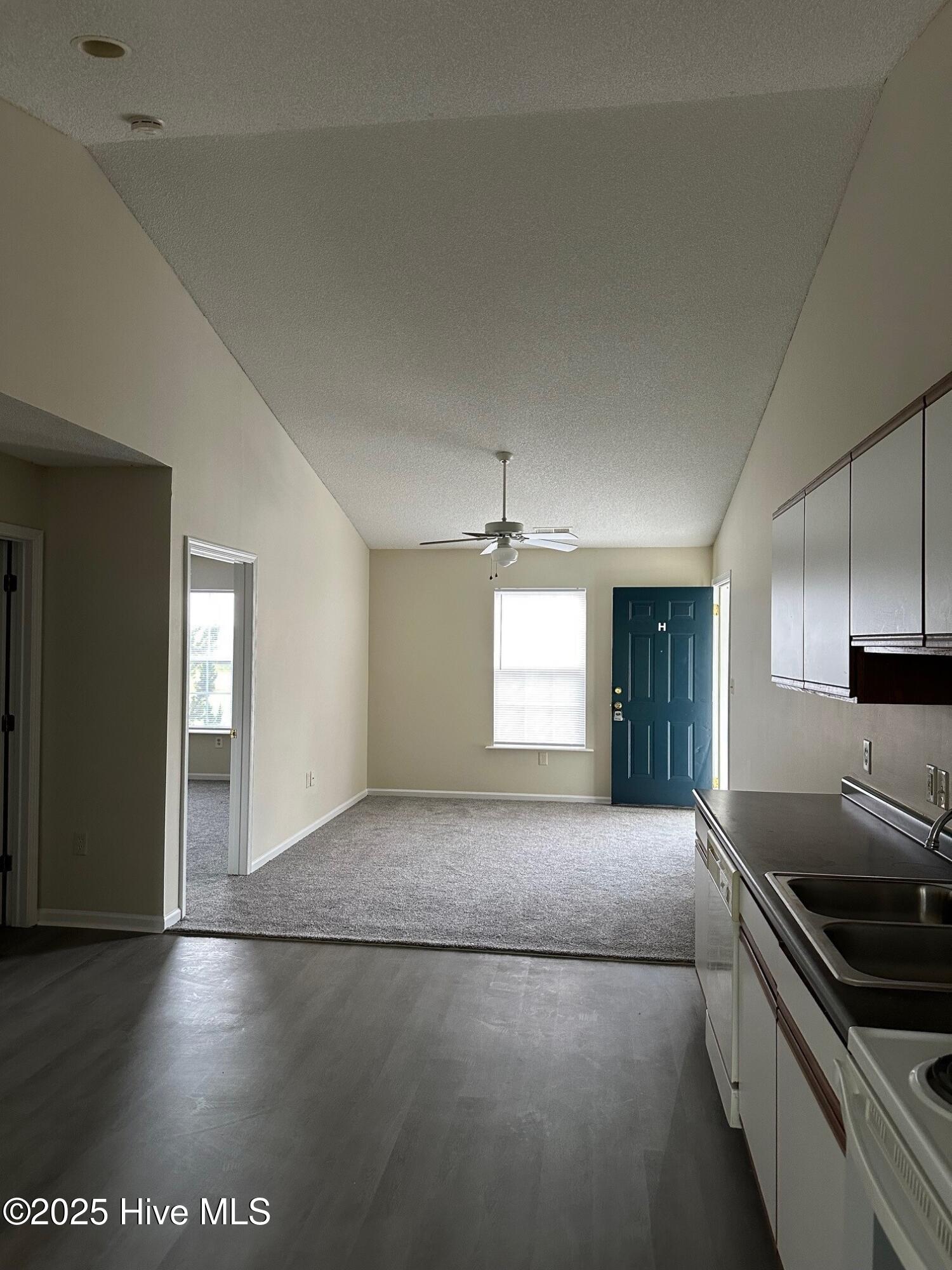 4460 Magellan Court, Unit H Ayden, NC 28513 - Photo 9 of 12 Magellan Court 4460 H (9)