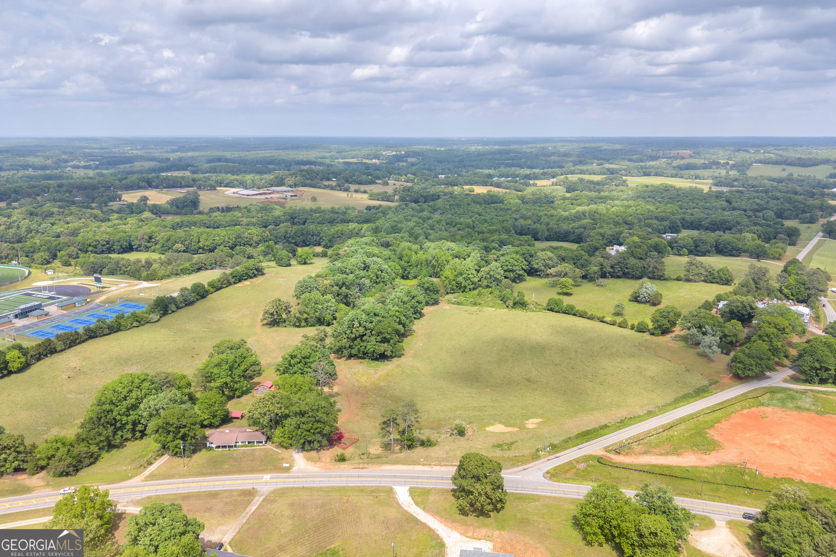 6490 Highway 145 Carnesville, GA 30521 - Photo 1 of 29 a view of a city