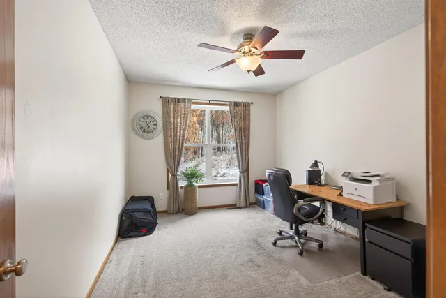 $634,900 | 6691 Timber Ridge Ln Court South, Cottage Grove, MN 55016