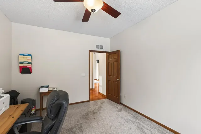 $634,900 | 6691 Timber Ridge Ln Court South, Cottage Grove, MN 55016