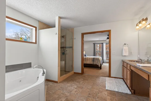 $634,900 | 6691 Timber Ridge Ln Court South, Cottage Grove, MN 55016