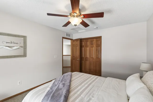 $634,900 | 6691 Timber Ridge Ln Court South, Cottage Grove, MN 55016