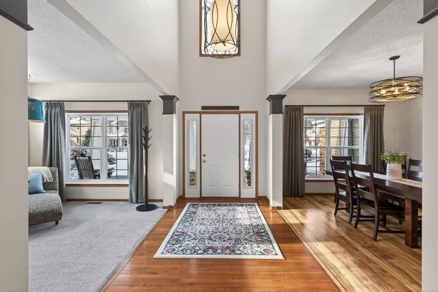 $634,900 | 6691 Timber Ridge Ln Court South, Cottage Grove, MN 55016