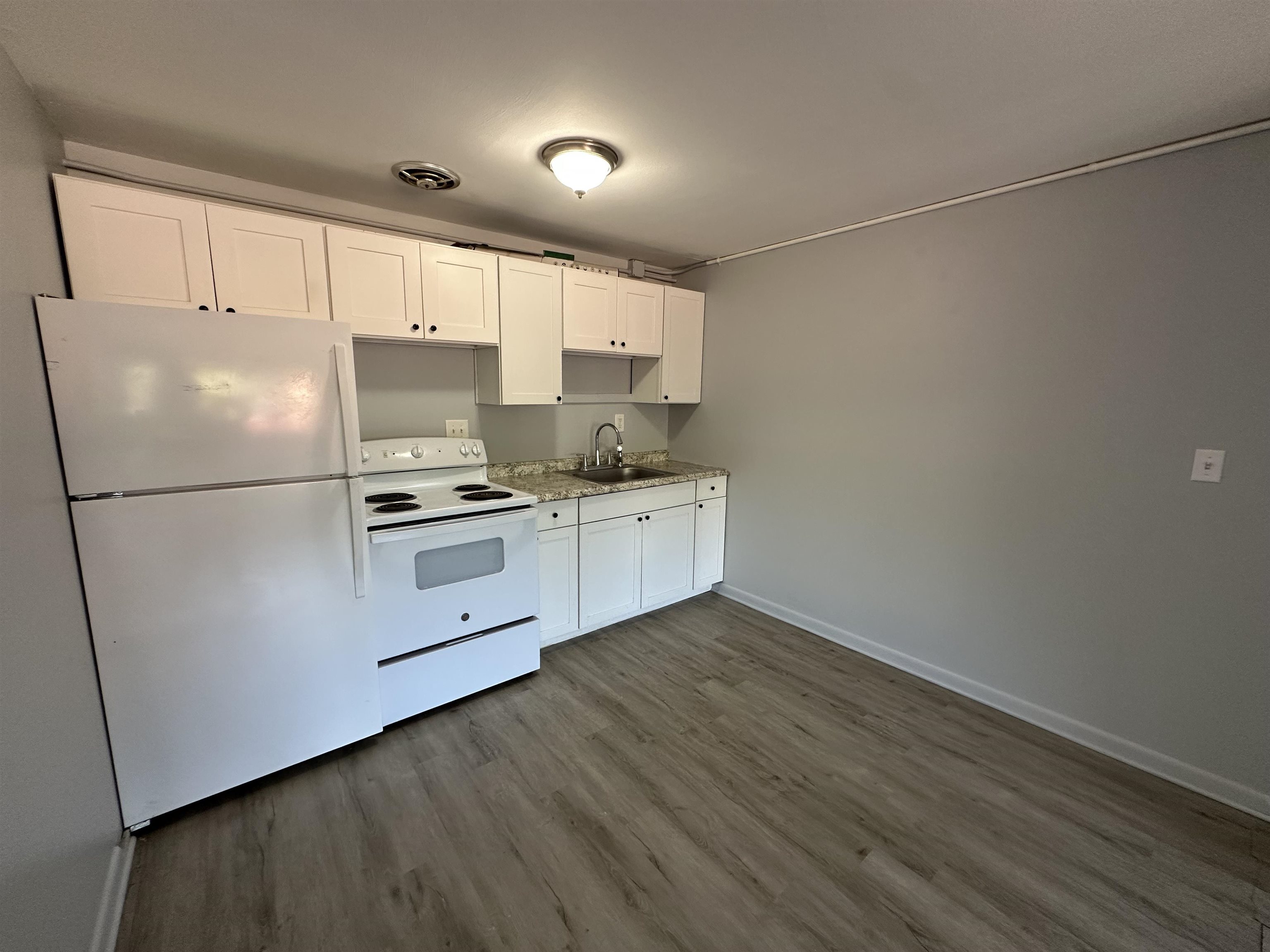 171 Loudon Road, Unit 7 Concord, NH 03301 - Photo 6 of 16