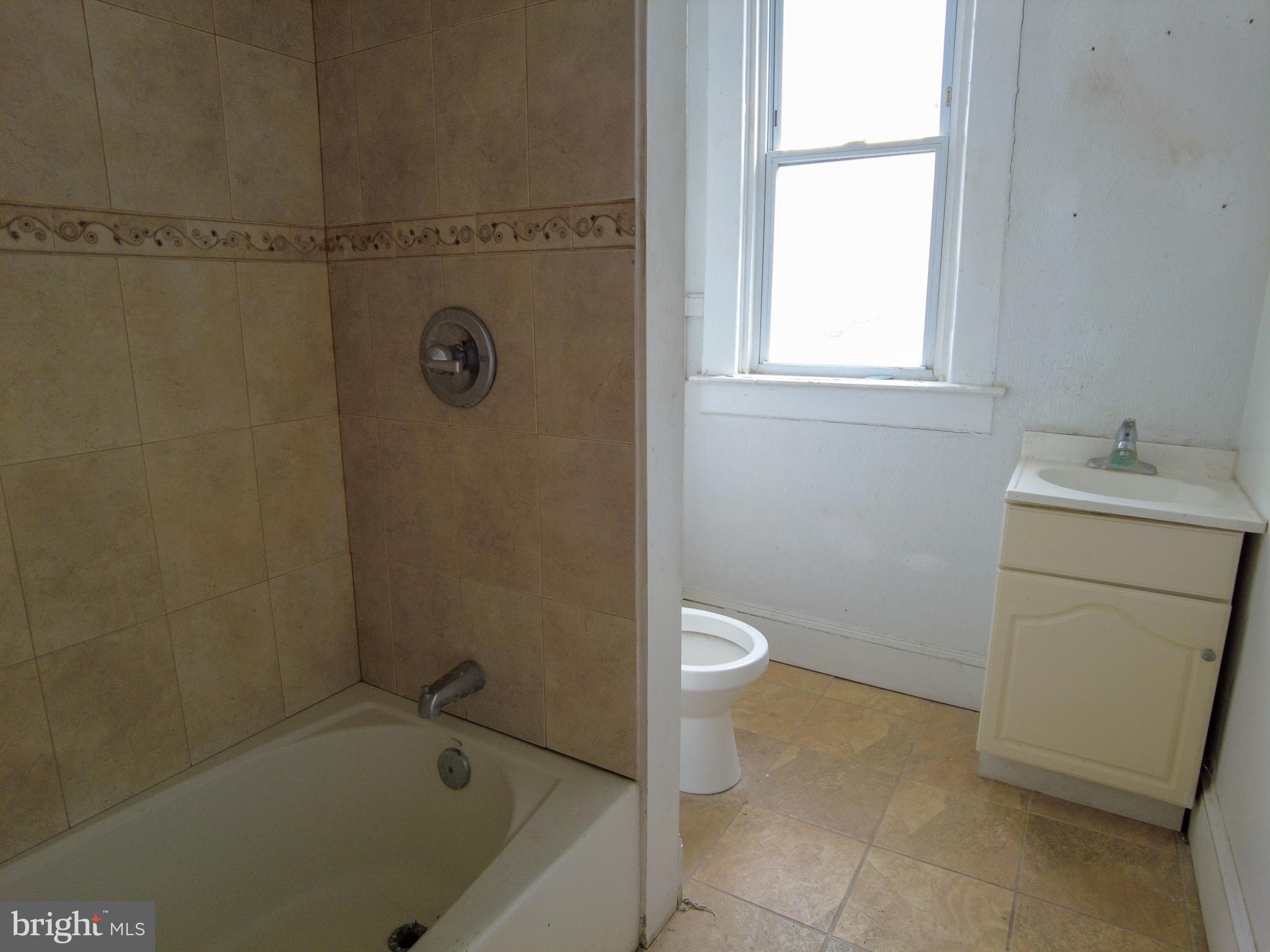 3111 Belair Road Baltimore, MD 21213 - Photo 8 of 14