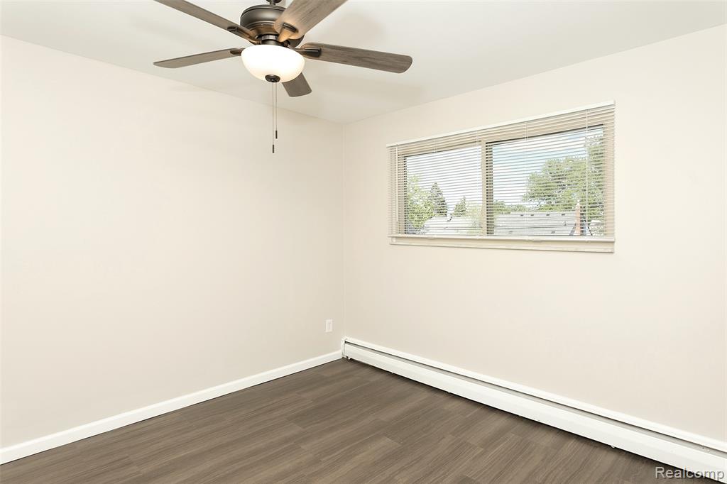 3350 Greenfield Road, Unit 22 Royal Oak, MI 48073 - Photo 14 of 18