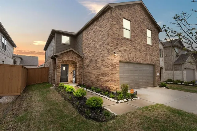 $3,100 | 1008 Caramel Shrs Drive, Katy, TX 77493