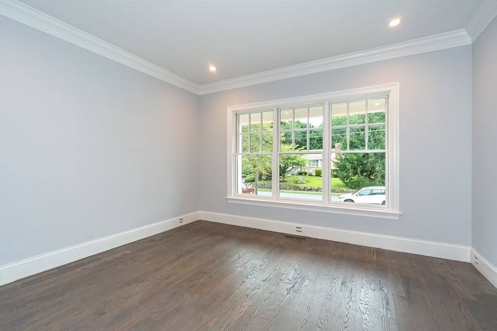 71 Elder Road Needham, MA 02494 - Photo 10 of 24 Gallery Image 10