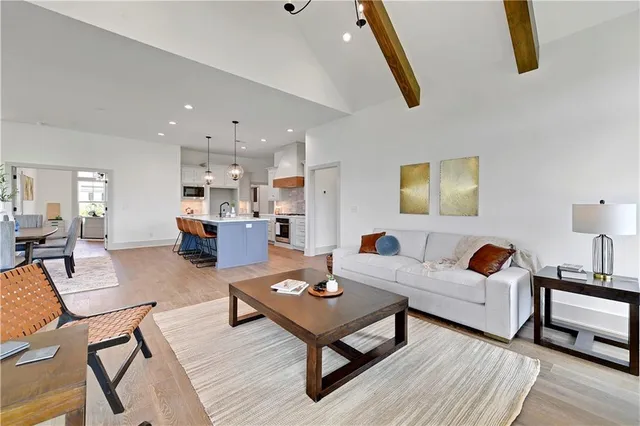 $629,500 | 13465 West 174th Place, Overland Park, KS 66221