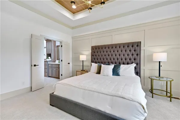 $629,500 | 13465 West 174th Place, Overland Park, KS 66221