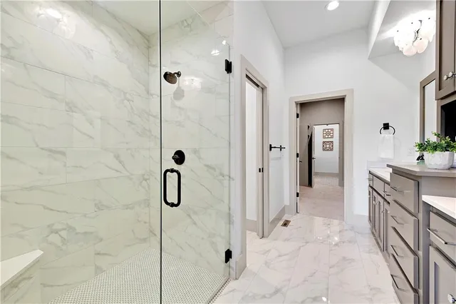 $629,500 | 13465 West 174th Place, Overland Park, KS 66221