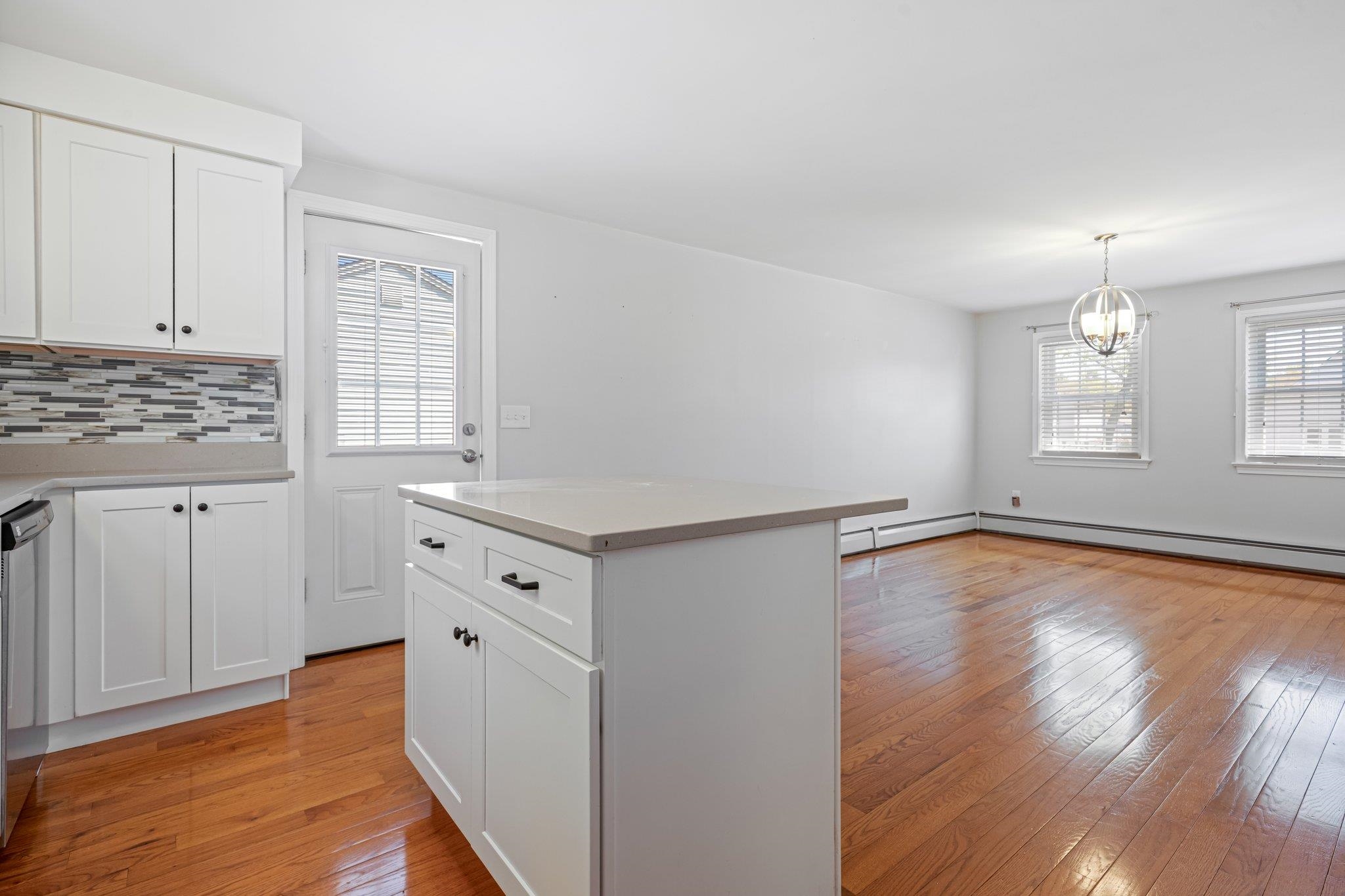 50 Lansdown Street Manchester, NH 03103 - Photo 18 of 58