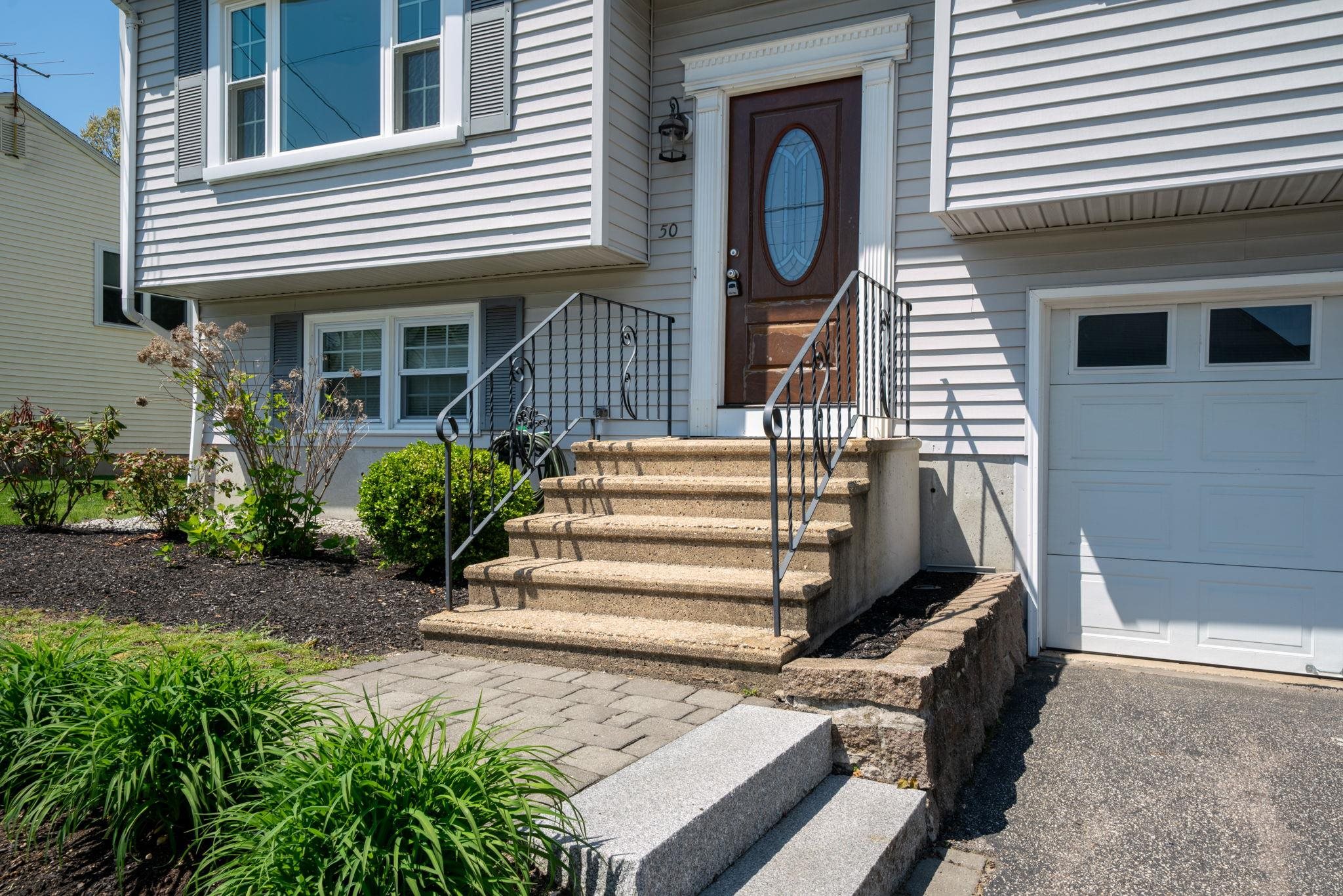 50 Lansdown Street Manchester, NH 03103 - Photo 2 of 58