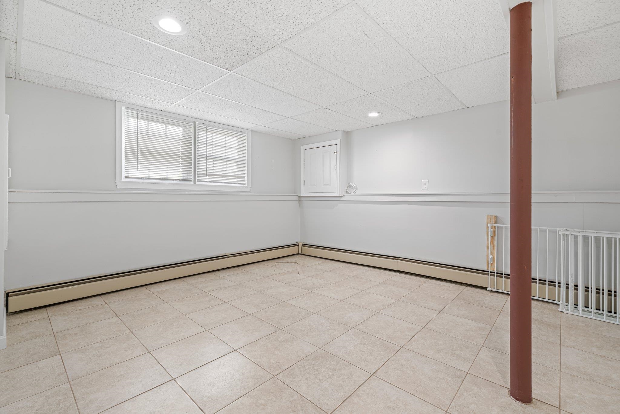 50 Lansdown Street Manchester, NH 03103 - Photo 39 of 58