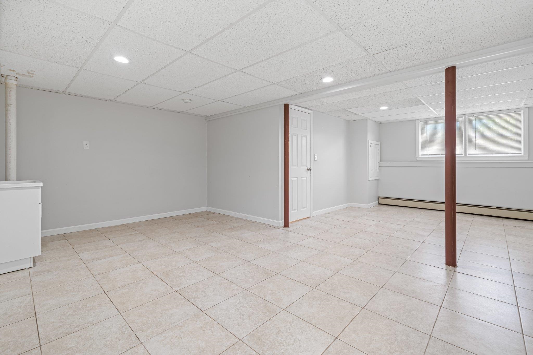 50 Lansdown Street Manchester, NH 03103 - Photo 45 of 58