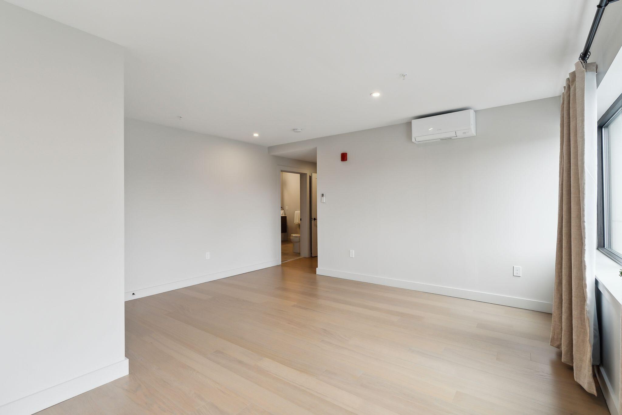 75 Chestnut Street, Unit 204 Portland, ME 04101 - Photo 23 of 42 22_DSC01898