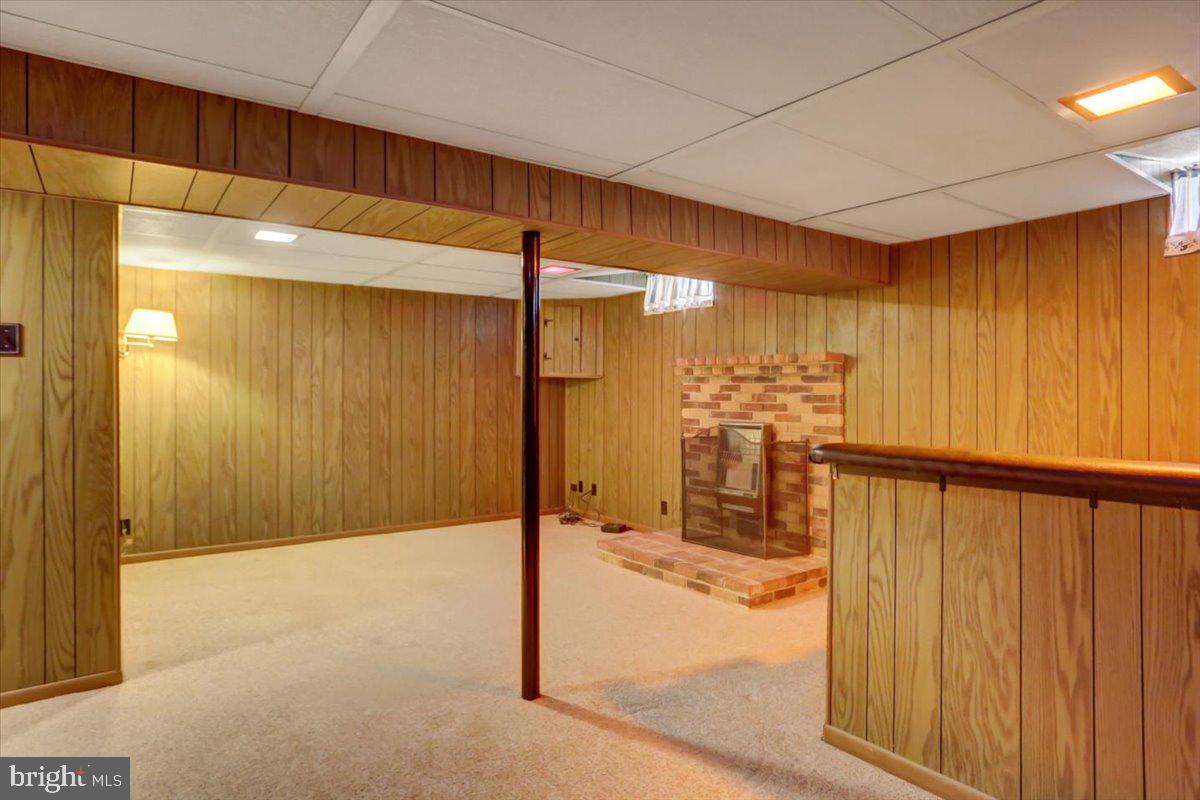 1130 Outer Drive Hagerstown, MD 21742 - Photo 21 of 37 a view of a porch