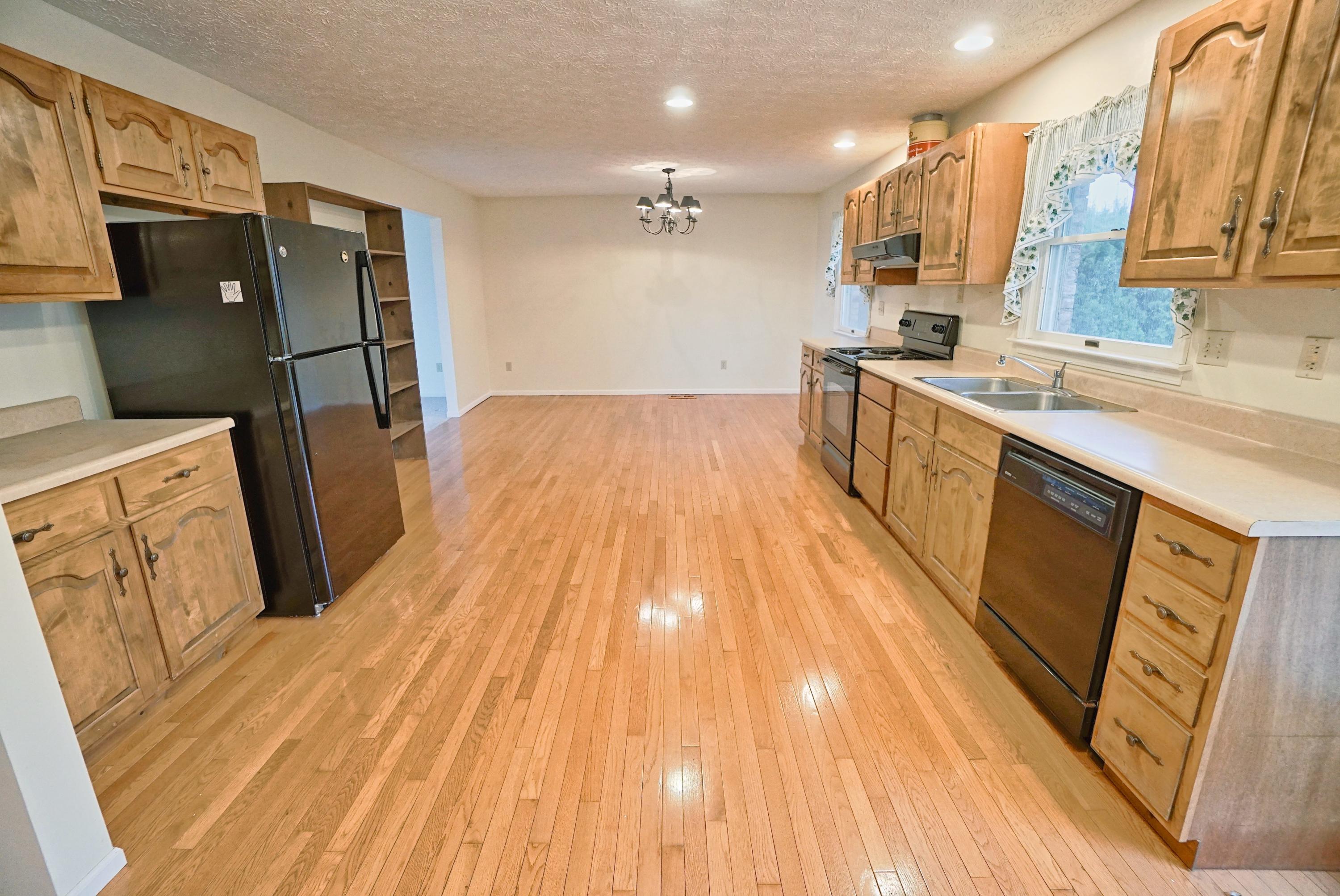 10582 Marquart Road New Carlisle, OH 45344 - Photo 10 of 54