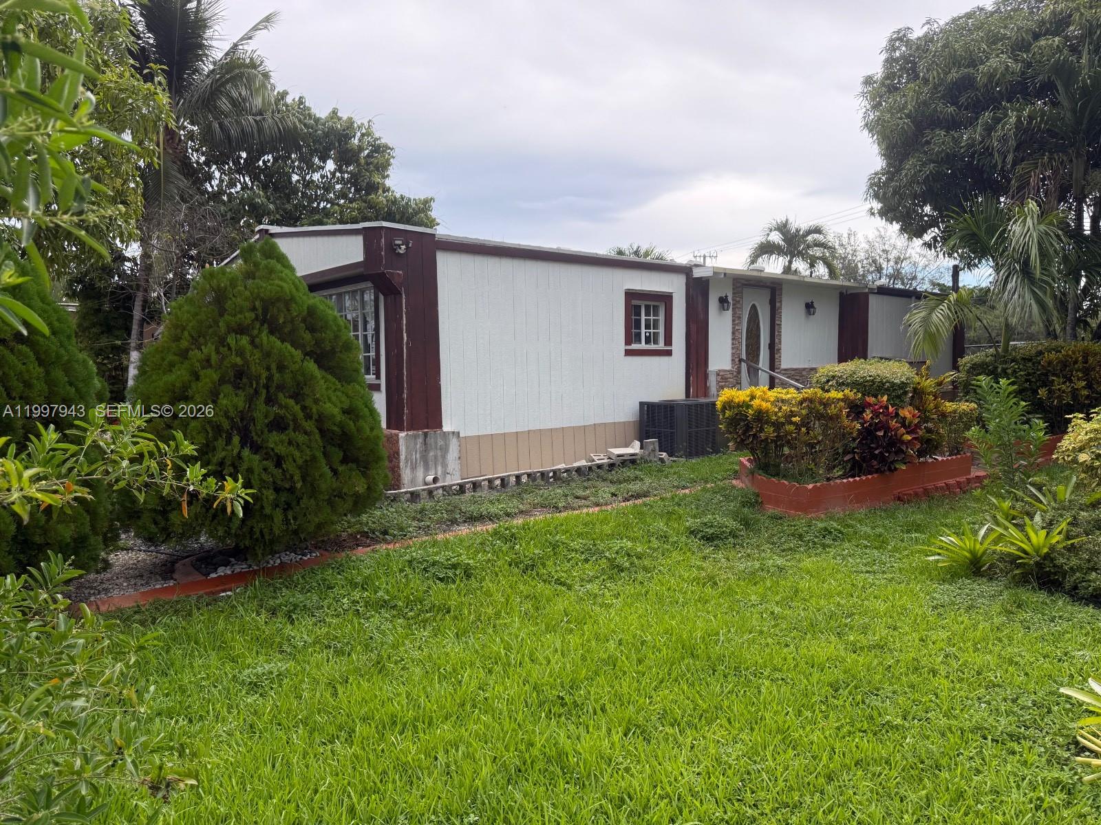 11201 Southwest 55th Street Miramar, FL 33027 - Photo 18 of 22