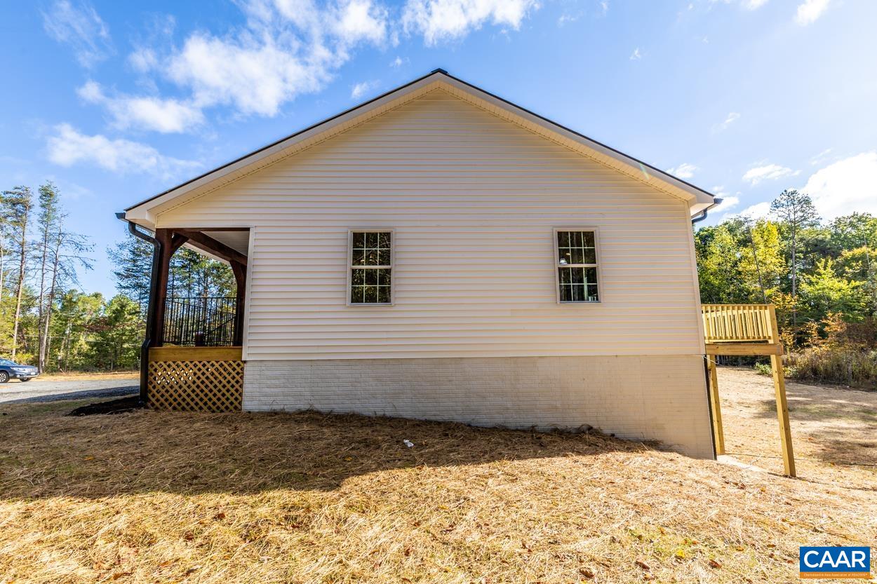 258 Twymans Mill Road Radiant, VA 22732 - Photo 9 of 59 a view of a backyard