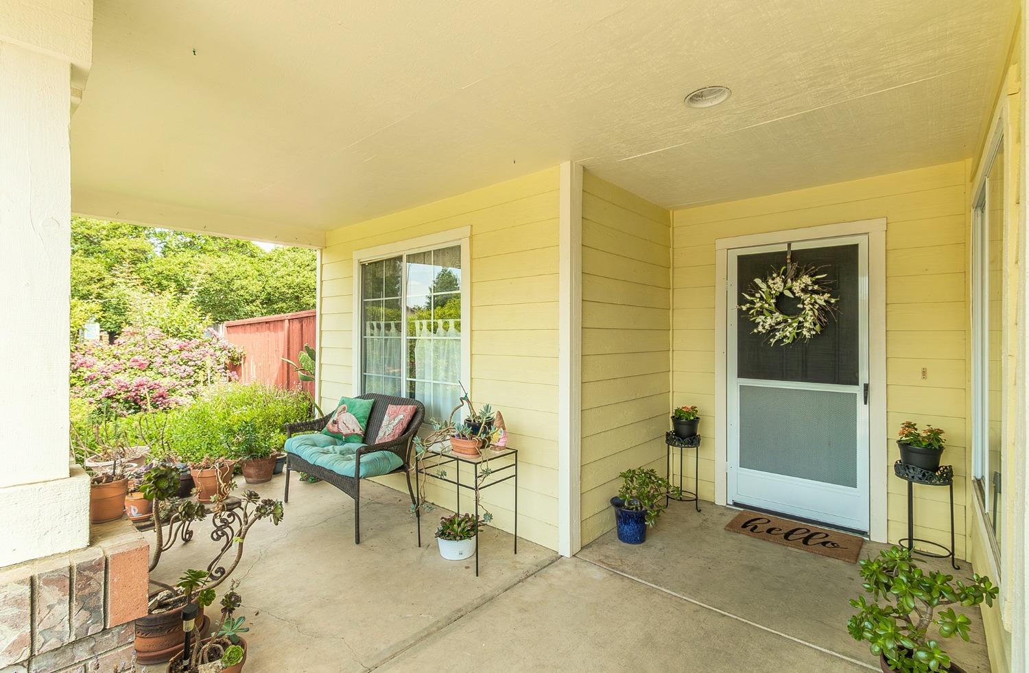 2831 Purvis Avenue Clovis, CA 93611 - Photo 3 of 26