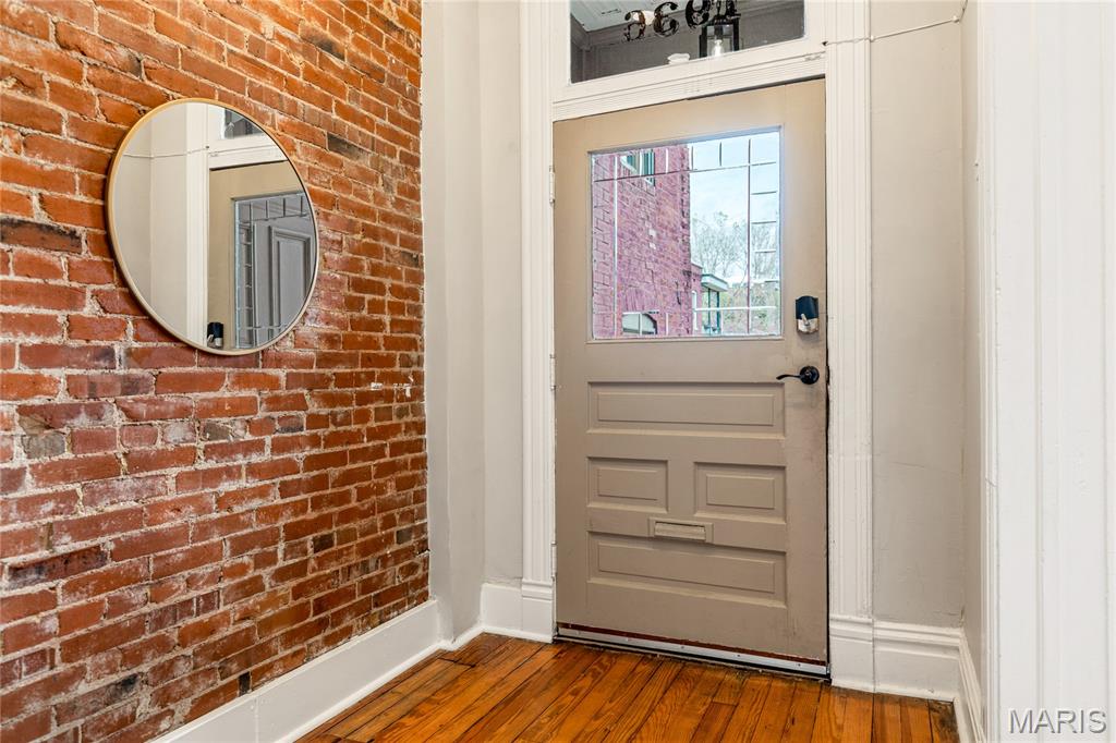 1936 Arsenal Street St. Louis, MO 63118 - Photo 3 of 34