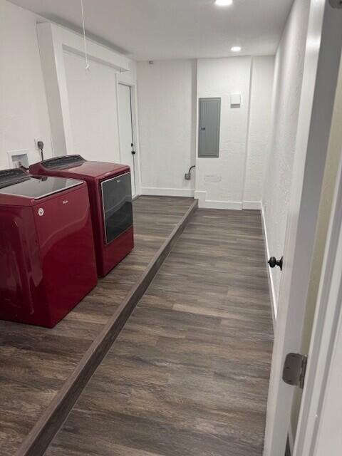 8421 Pioneer Road West Palm Beach, FL 33411 - Photo 7 of 18 LAUNDRY ROOM